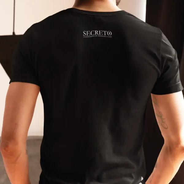 Camiseta Do poço ao trono - Imagem 4
